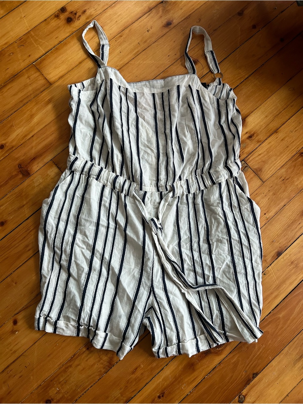 Lane Bryant blue white striped romper sleeveless tie front 16 shorts